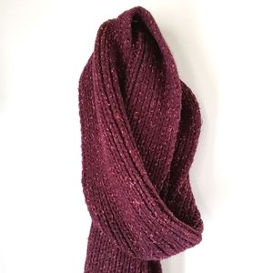 Women's Wine-Colored Winter Scarf